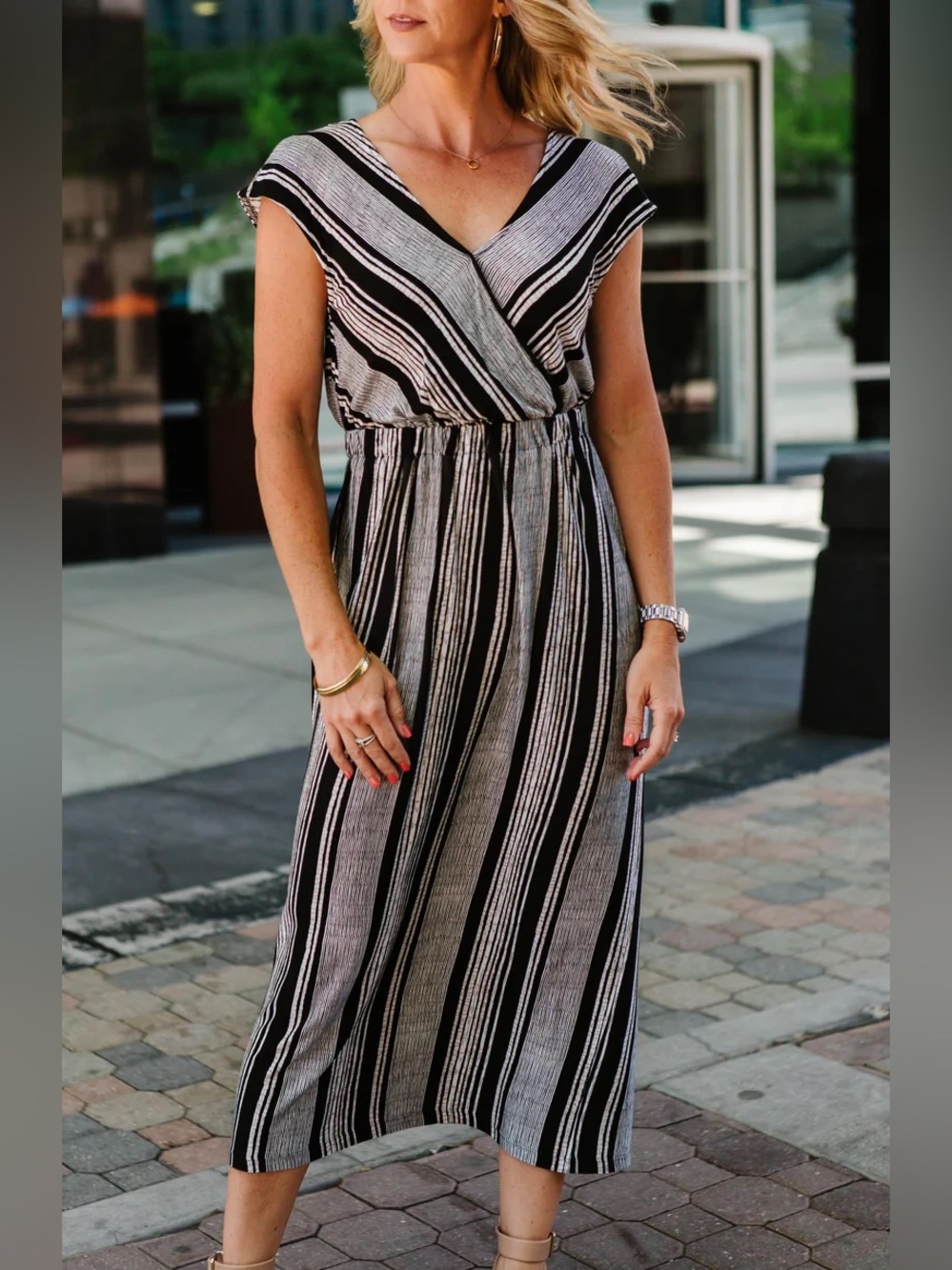 B COLLECTION BY BOBEAU | Midi Dress in Black and White. NWT Small